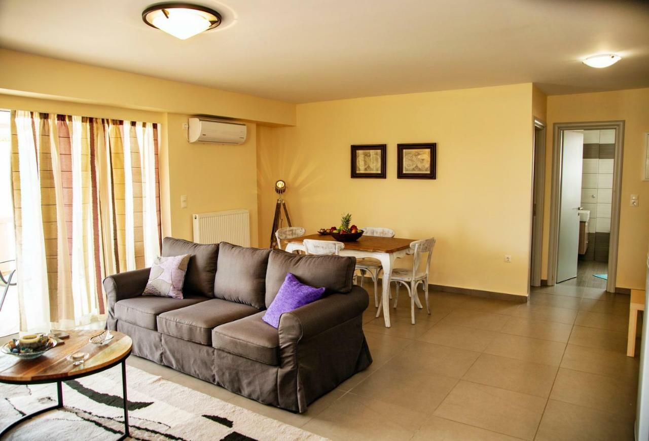 Catherine'S Comfort Apartment No2 Lávrio Kültér fotó